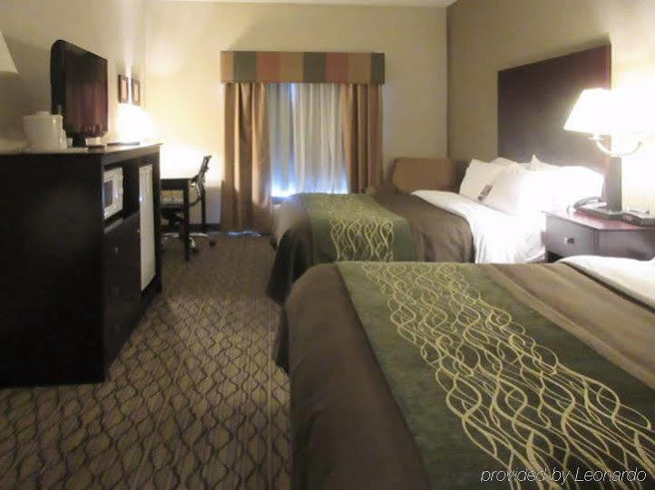 Comfort Inn Huntington Near University Exterior foto